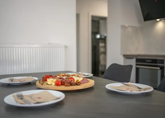 Coral * Brodarica (Sibenik-Knin)